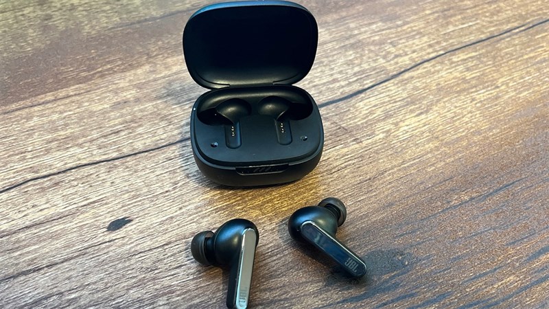 Tai nghe JBL Live Pro 2
